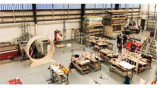 Studio de design industriel — parc machines comme avantage c