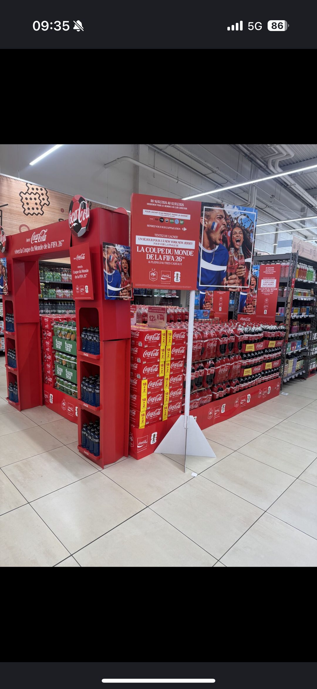 Carrefour x Coca-Cola – activation Coupe du Monde FIFA 26 en linéaire