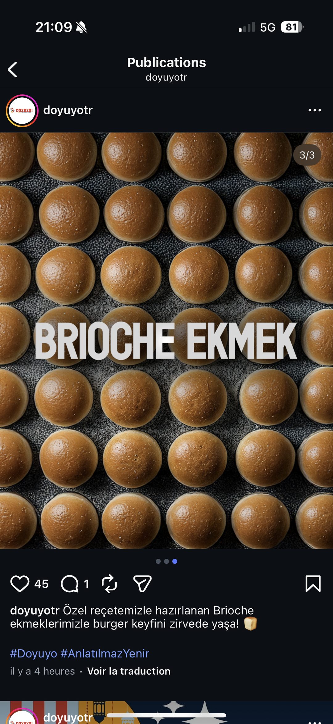 Doyuyo buns brioche motif repetitif vue de dessus