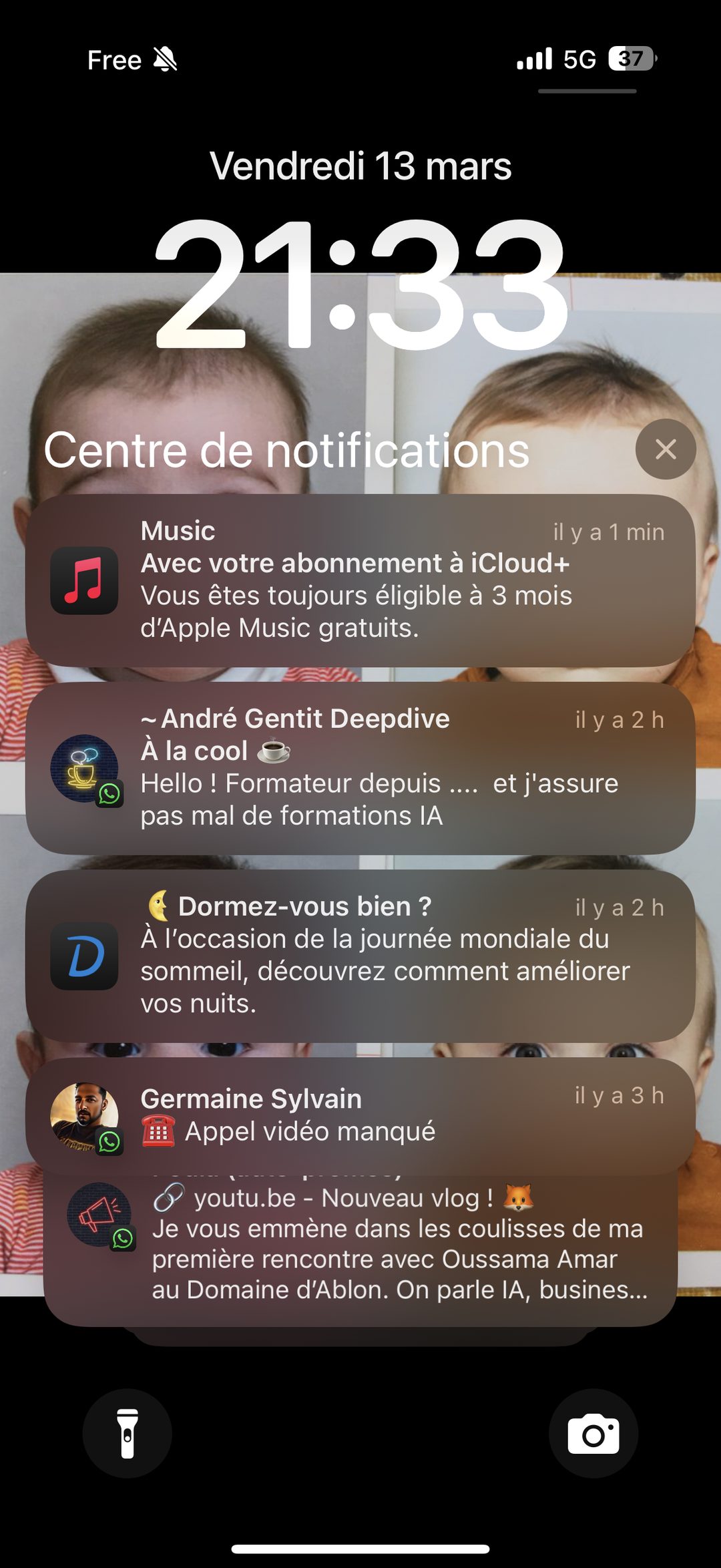 Écran de verrouillage iPhone avec centre de notifications