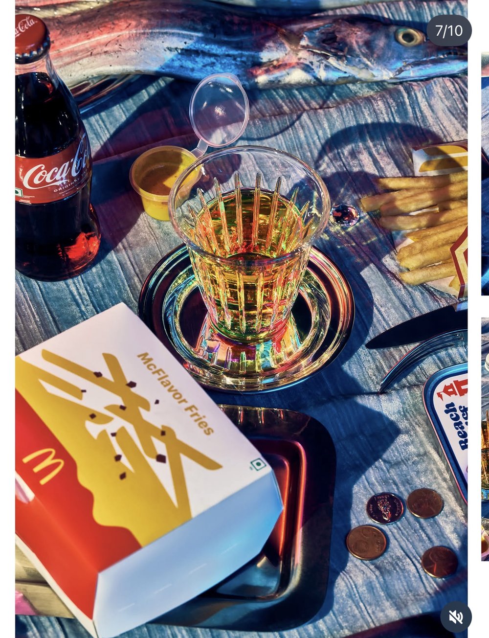 Fizz Botanica — nature morte McDonald's, martini et poisson 5