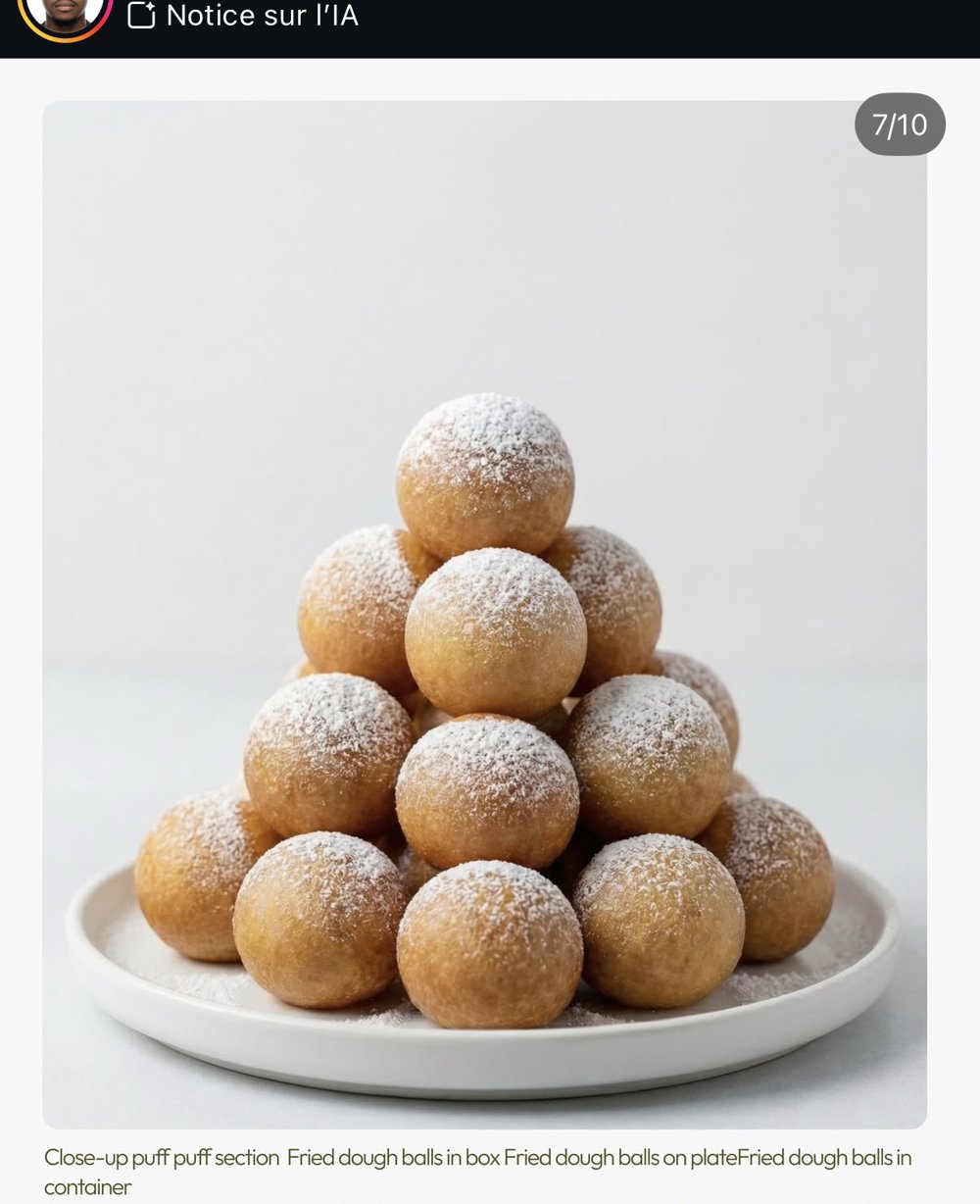 Puff puff saturés de sucre glace, pyramide sur assiette (slide 7/10)