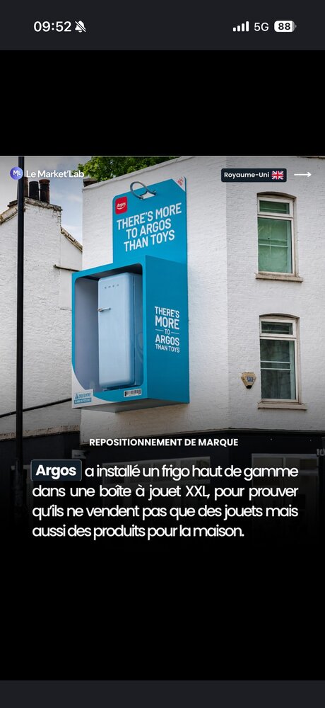 Argos — frigo dans une boîte à jouet géante