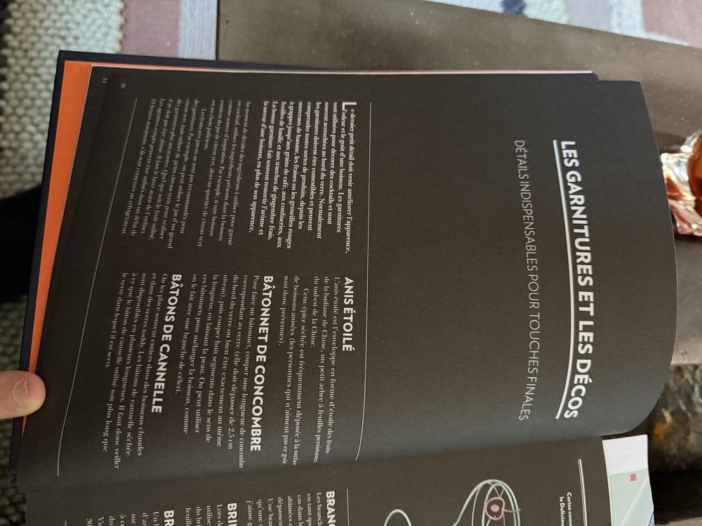 Guide du bartender — pages verres à cocktail & techniques de garniture (photos de Thomas)