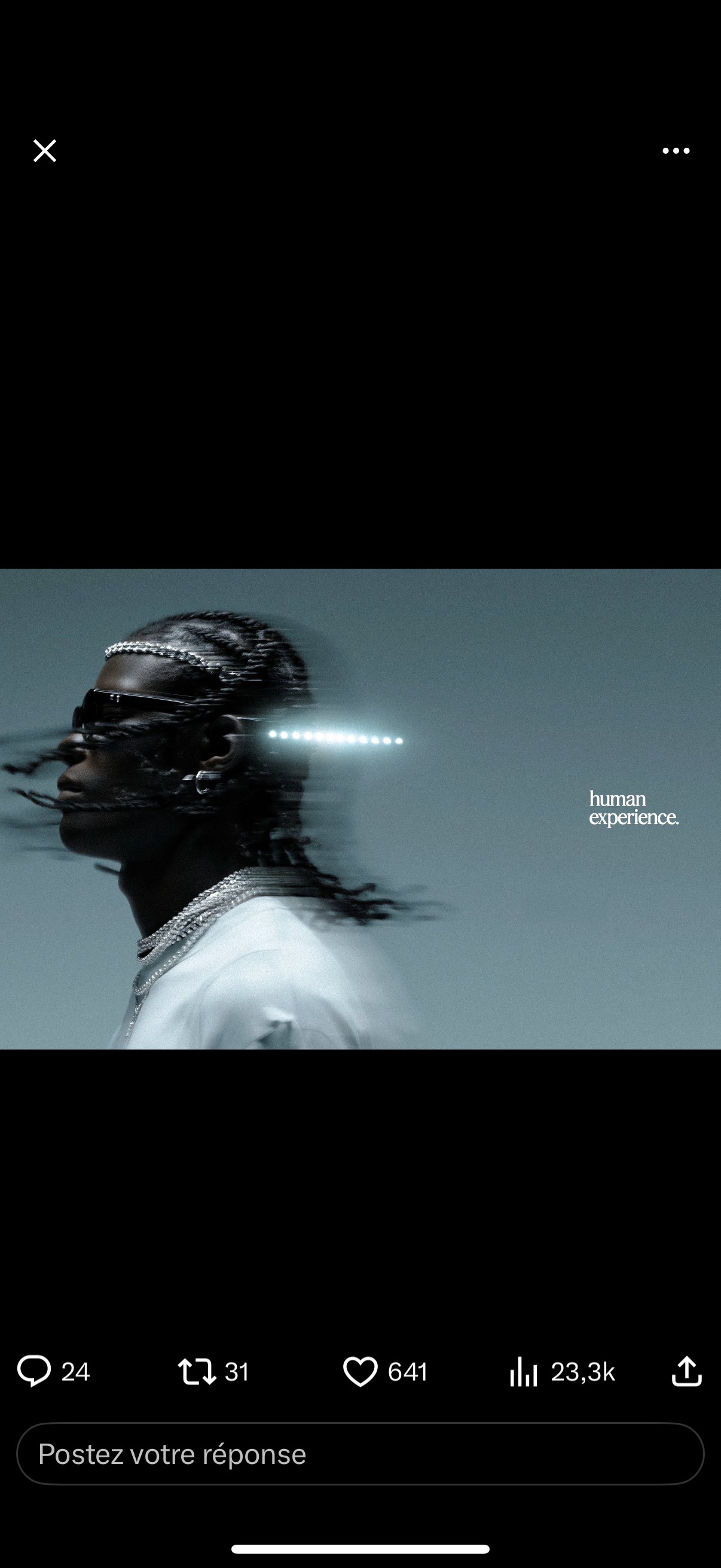 paige.prompts — série « human experience », variante angle/éclairage