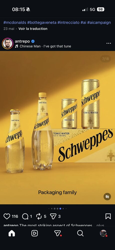 Canette Schweppes sur fond jaune vif avec grande typographie 