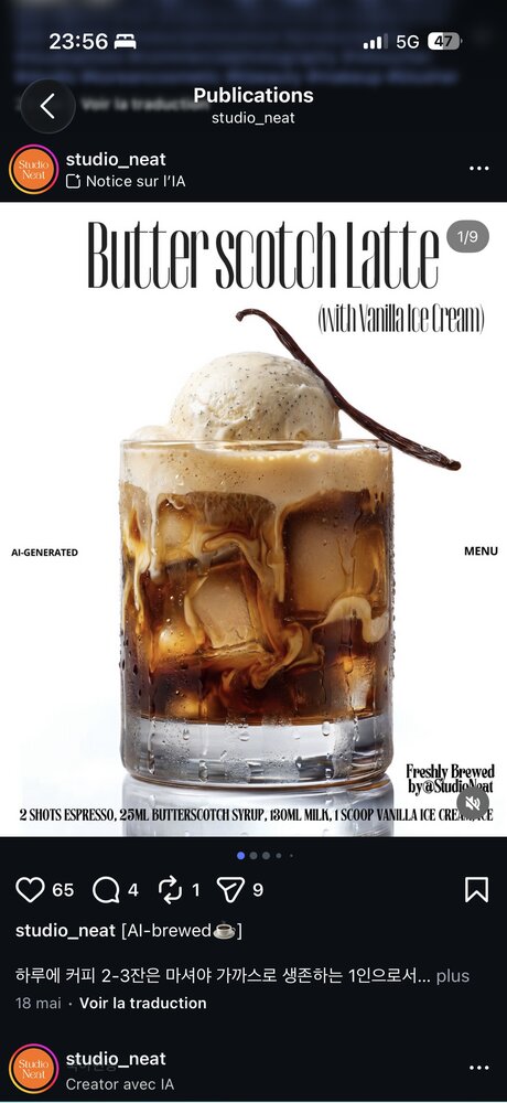« Butterscotch Latte (with Vanilla Ice Cream) » — verre glacé caramel/expresso surmonté d'une boule de glace vanille, style menu typographique noir/blanc