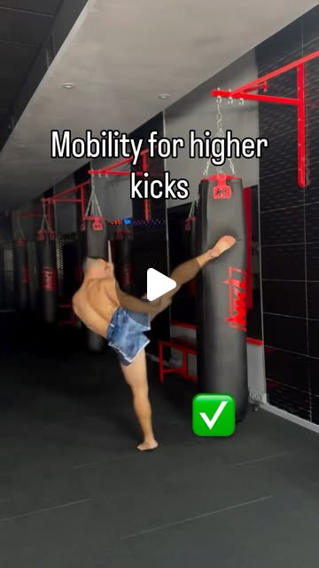 Mobilité pour des coups de pied plus hauts