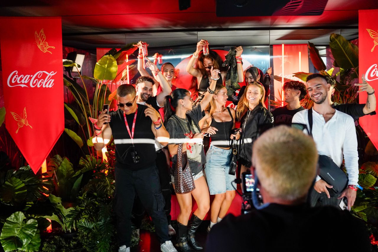 Coca-Cola x Tomorrowland — « Photos coca cœur »